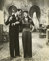 Однажды в медовый месяц трейлер (1942)