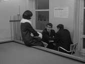 Жить своей жизнью трейлер (1962)
