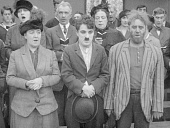 Тихая улица трейлер (1917)