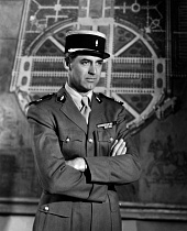 Солдат в юбке трейлер (1949)