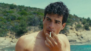 Незнакомец трейлер (2021)